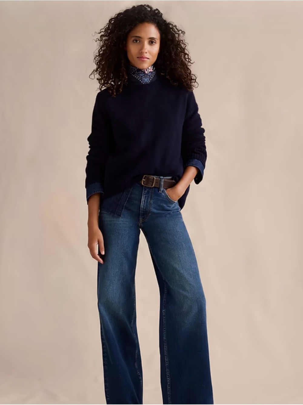 Banana Republic High-Rise Wide Leg Women’s Jeans with Raw Hem